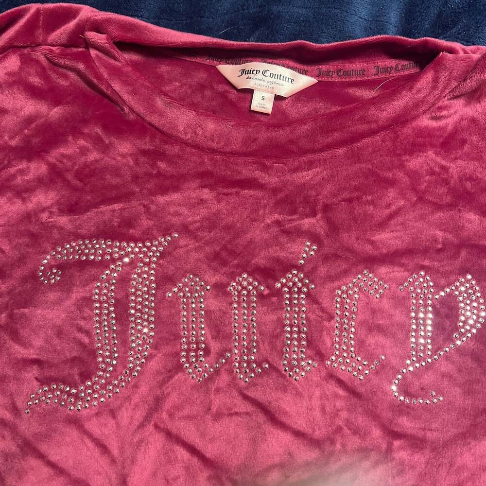 Juicy Couture Moody Magenta Velour Two-Piece Pajama Set with Rhinestone Logo